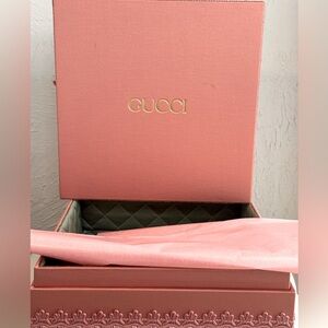 Authentic Limited Edition Rare GUCCI Satin Rose Gold Gift Box